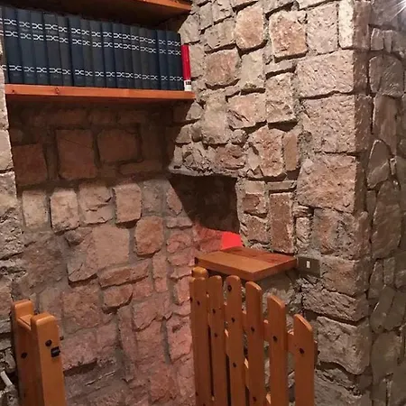 Holiday home Il Caminetto